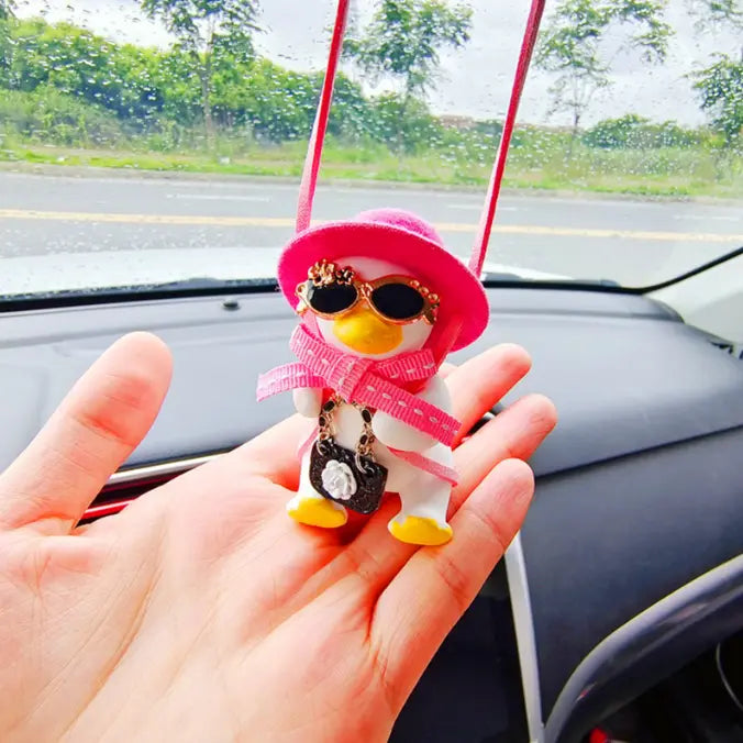 Comboy Pipe Duck Car Pendant eprolo