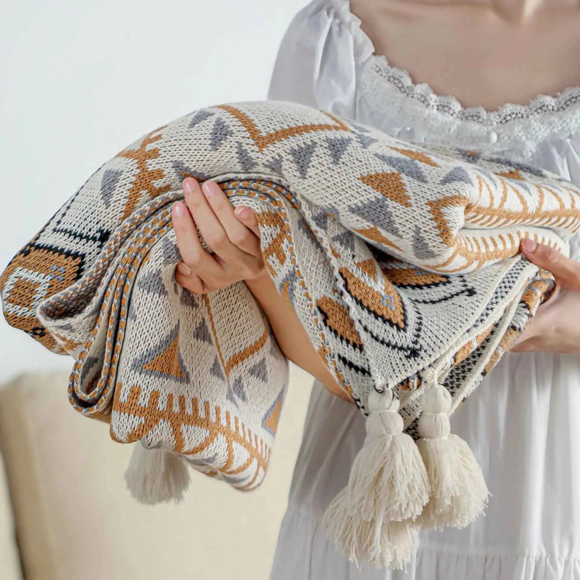 Simple Knitted Wool Shawl Blanket