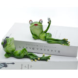 Home couple frog resin ornaments