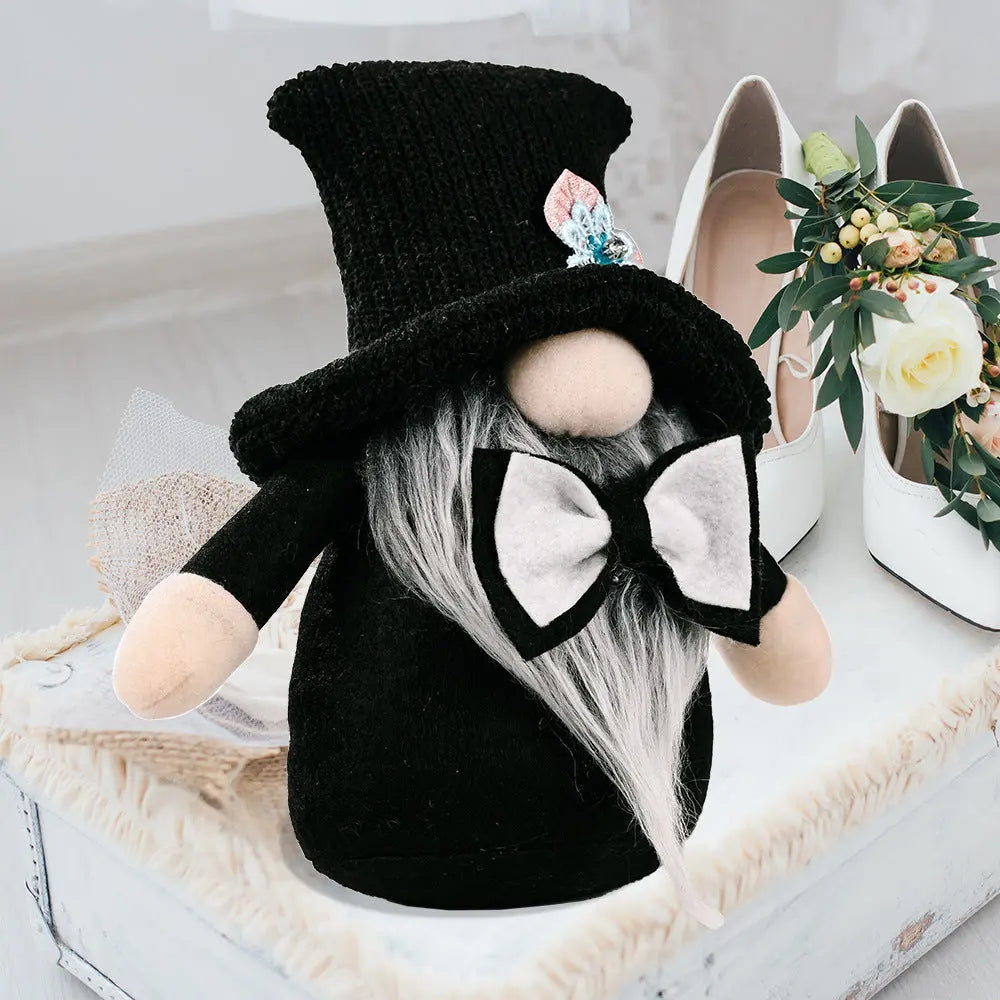 New wedding Rudolph and  Doll holding flower decor eprolo