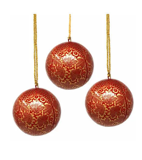 Hand-Painted Ornaments, Gold Chinar Leaves Pack of 3 Global Groove