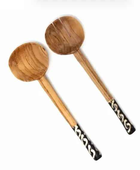 Olive Serving Set With Batik Bone Handles 10 Inch