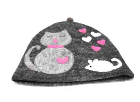Hand Crafted Felt: Cat Tea Cozy